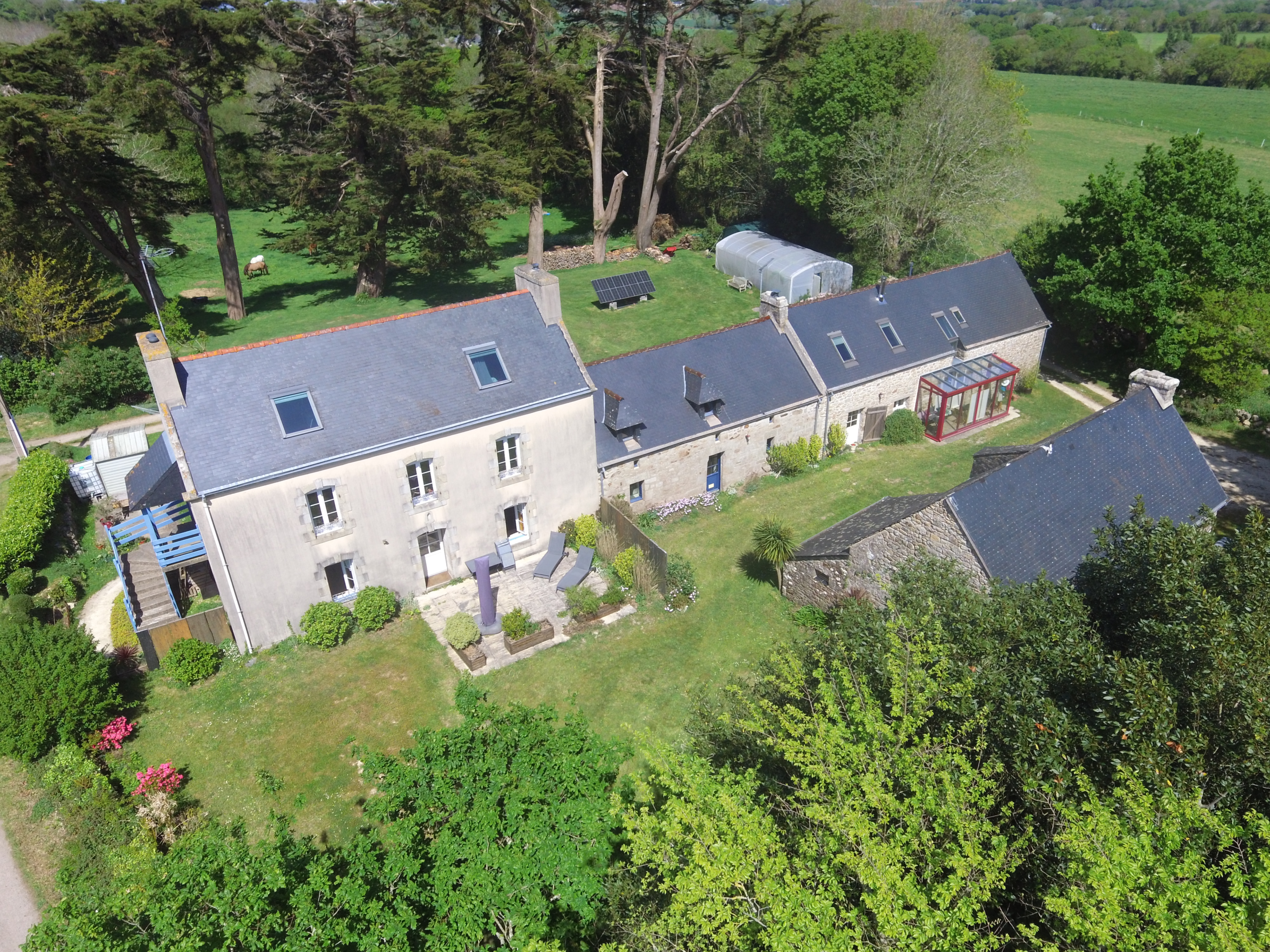 propriété pouldergat proche douarnenez mer