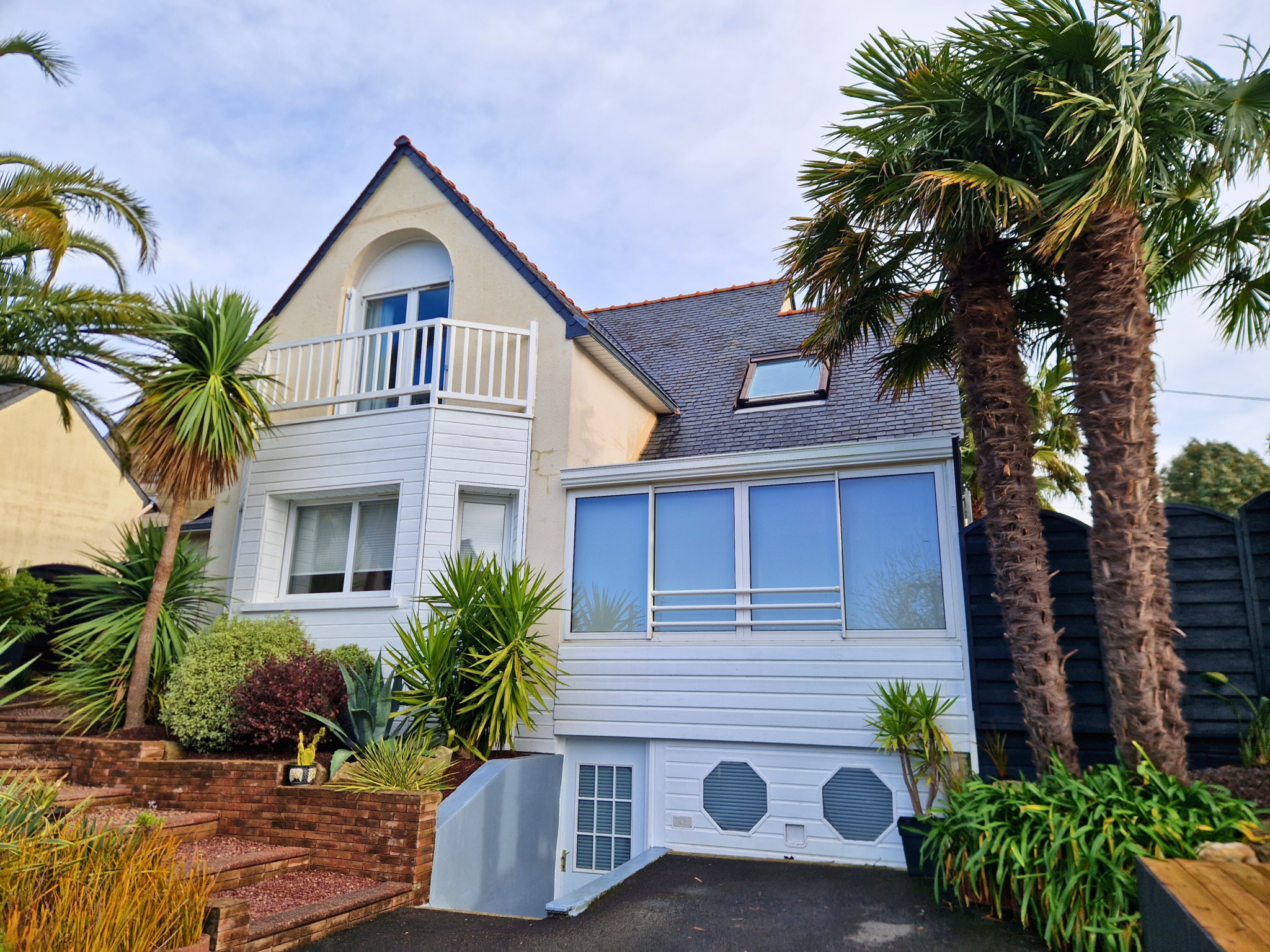 Maison maison à vendre Douarnenez quartier calme jardin terrasse