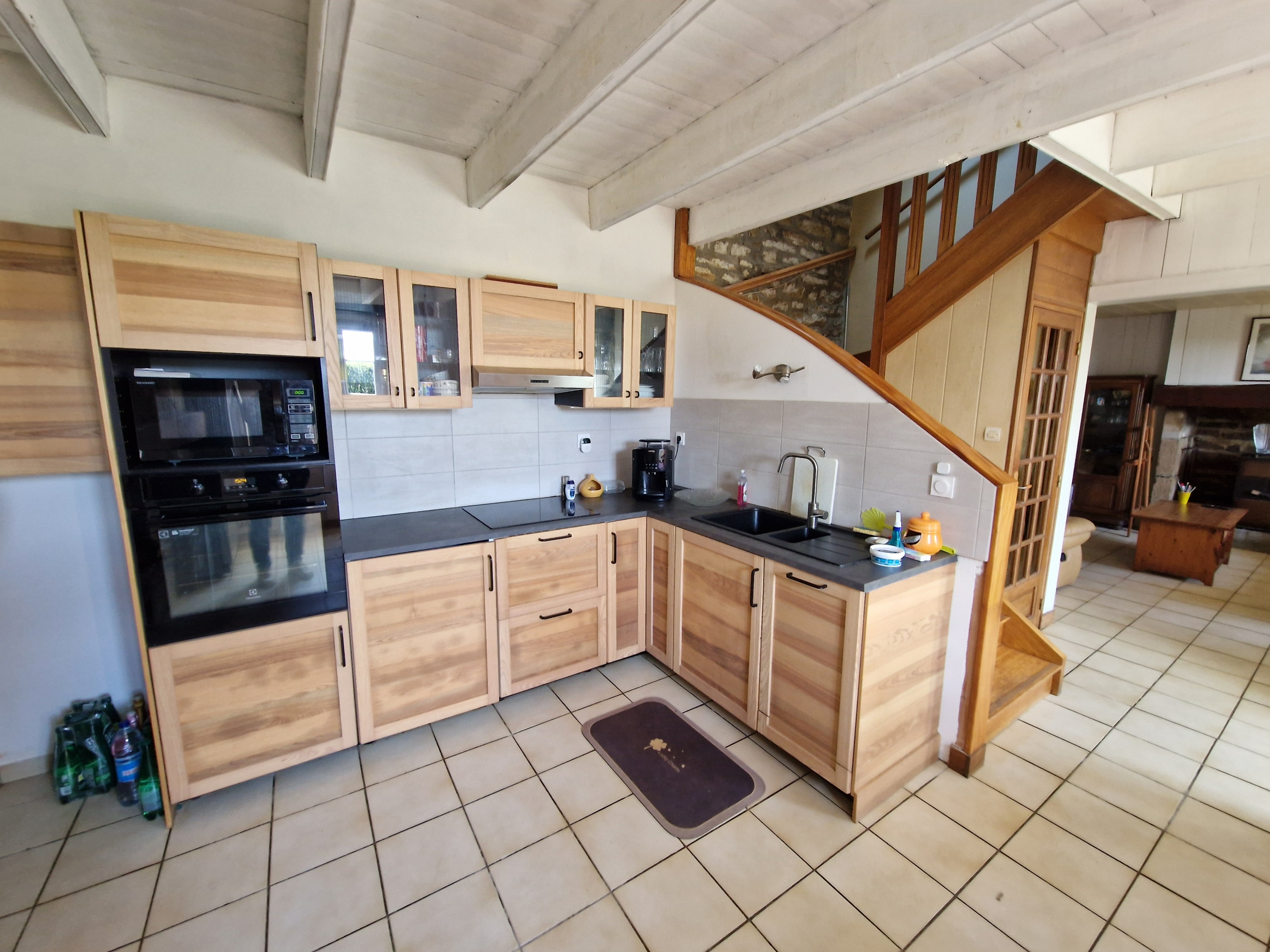 Cuisine conviviale de la maison